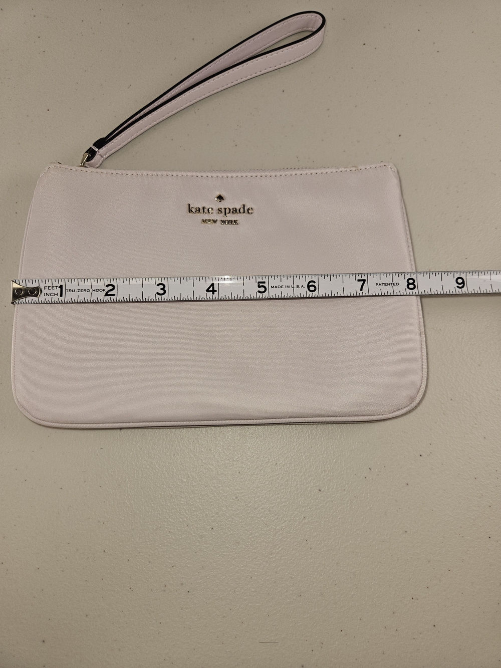 kate spade Chelsea Nylon Medium Wristlet Pouch Like New - Picture 3 of 16